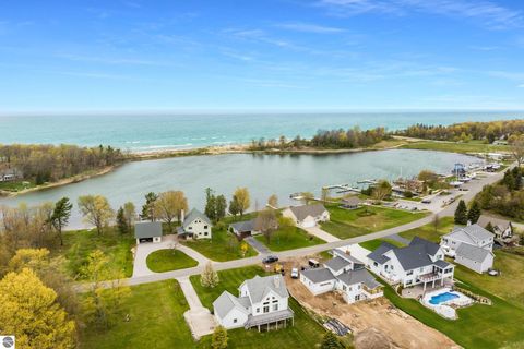 Tiny photo for 16950 First Street, Arcadia, MI 49613 (MLS # 1945172)