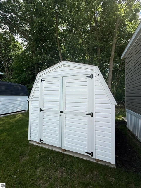 Tiny photo for 1178 Ironstone Drive, Mt Pleasant, MI 48858 (MLS # 1947401)