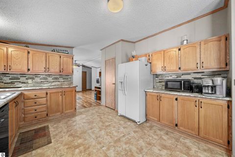 Tiny photo for 138 W Ridge Circle, Leroy, MI 49655 (MLS # 1941903)