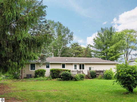 Tiny photo for 3039 Marmac Avenue, Traverse City, MI 49684 (MLS # 1947728)