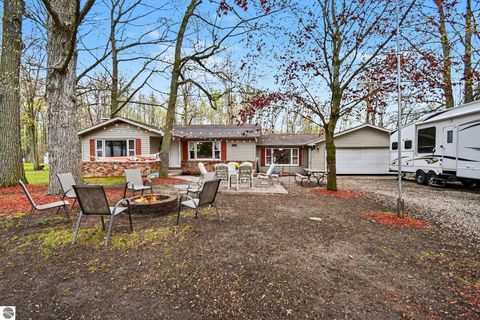 Tiny photo for 280 N Sage Lake Road, Hale, MI 48739 (MLS # 1945125)