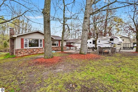 Tiny photo for 280 N Sage Lake Road, Hale, MI 48739 (MLS # 1945125)