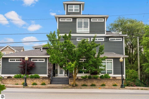 Tiny photo for 311 E Eighth Street, Traverse City, MI 49684 (MLS # 1948592)