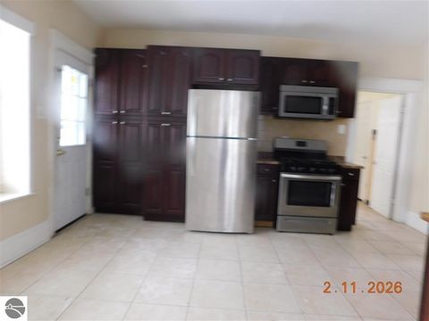 Tiny photo for 825 Wallace Street, Cadillac, MI 49601 (MLS # 1942453)