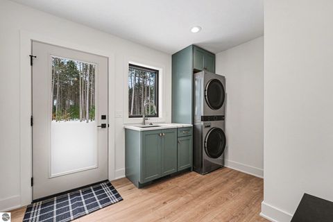 Tiny photo for 4141 Fireside Trail, Traverse City, MI 49685 (MLS # 1942376)