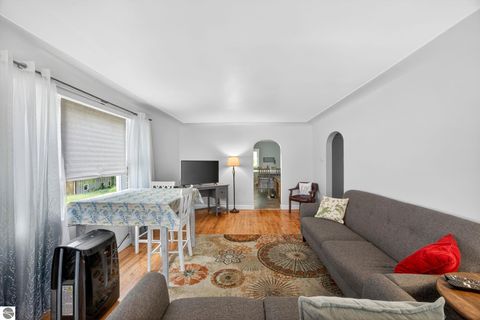 Tiny photo for 415 Crippen Street, Cadillac, MI 49601 (MLS # 1946547)