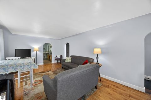 Tiny photo for 415 Crippen Street, Cadillac, MI 49601 (MLS # 1946547)