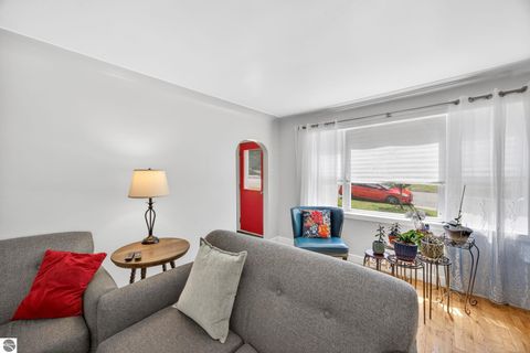 Tiny photo for 415 Crippen Street, Cadillac, MI 49601 (MLS # 1946547)