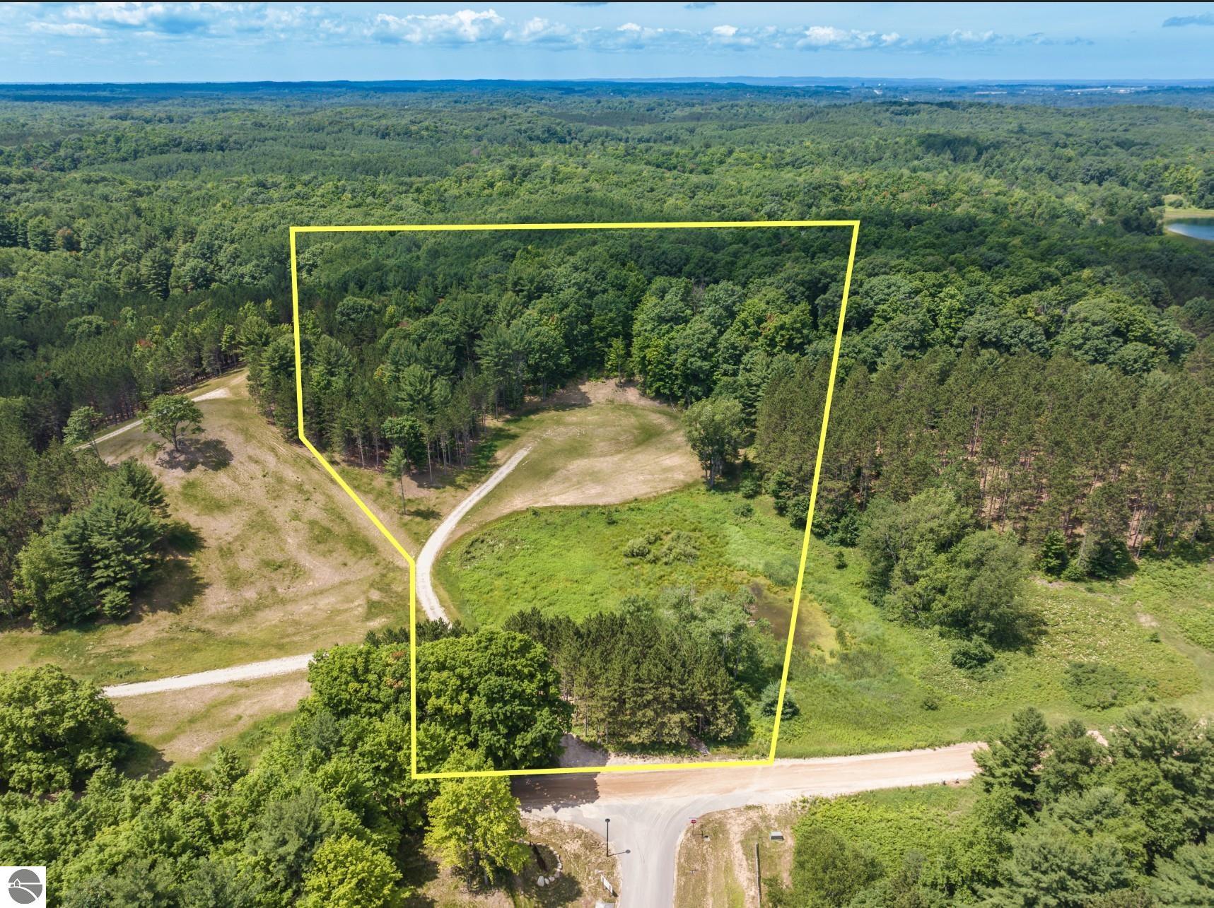 Photo 1 of 16 — 3383 NW Dockery Road, Williamsburg, MI 49690