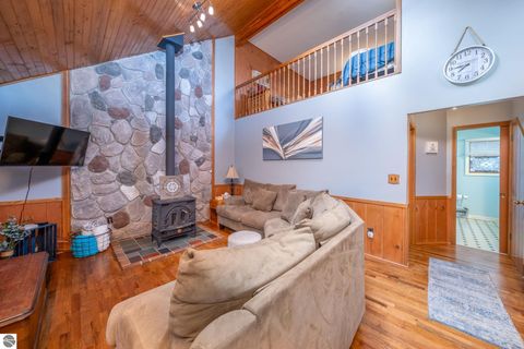 Tiny photo for 10197 E Royal Road, Canadian Lakes, MI 49346 (MLS # 1942734)