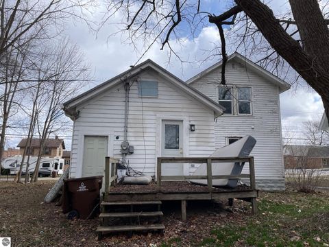 Tiny photo for 108 S Pine, St Louis, MI 48880 (MLS # 1942937)