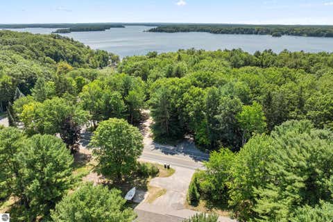 Tiny photo for 9168 North Long Lake Road, Traverse City, MI 49685 (MLS # 1949456)