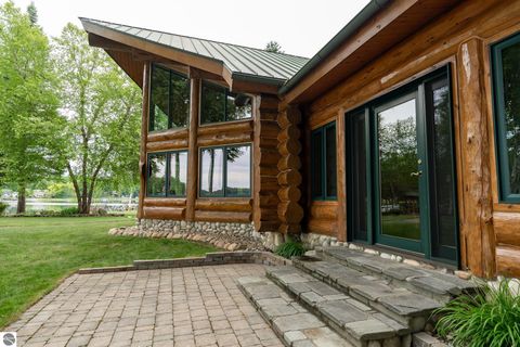 Tiny photo for 2095 Middle Haven Drive, Gladwin, MI 48624 (MLS # 1947189)