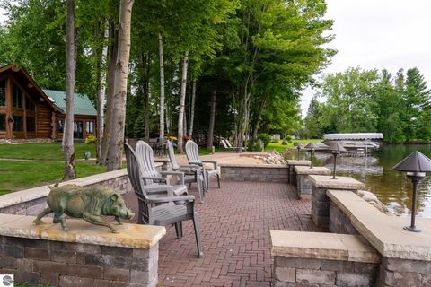 Tiny photo for 2095 Middle Haven Drive, Gladwin, MI 48624 (MLS # 1947189)