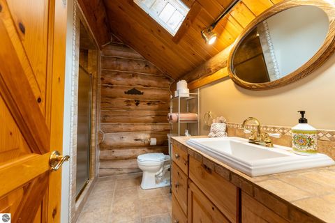 Tiny photo for 2095 Middle Haven Drive, Gladwin, MI 48624 (MLS # 1947189)