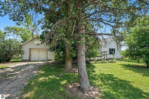 Tiny photo for 901 W Baseline Road, Mt Pleasant, MI 48858 (MLS # 1947742)