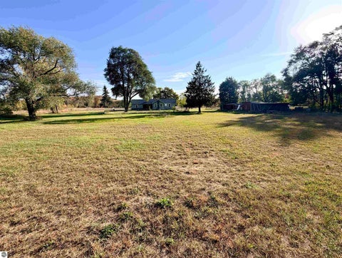 Tiny photo for 4774 W 16 Road, Mesick, MI 49668 (MLS # 1951609)