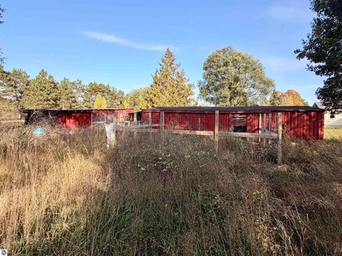 Tiny photo for 4774 W 16 Road, Mesick, MI 49668 (MLS # 1951609)