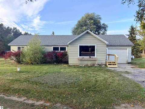 Tiny photo for 4774 W 16 Road, Mesick, MI 49668 (MLS # 1951609)