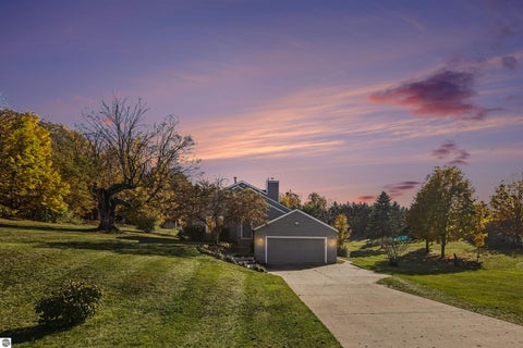 Photo of 1910 Black Bark Lane, Traverse City, MI 49696 (MLS # 1952057)