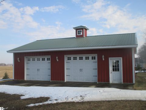 Tiny photo for 6203 S Whiteville Road, Mt Pleasant, MI 48858 (MLS # 1942344)