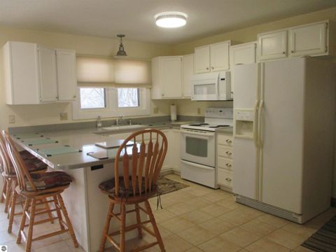 Tiny photo for 6203 S Whiteville Road, Mt Pleasant, MI 48858 (MLS # 1942344)