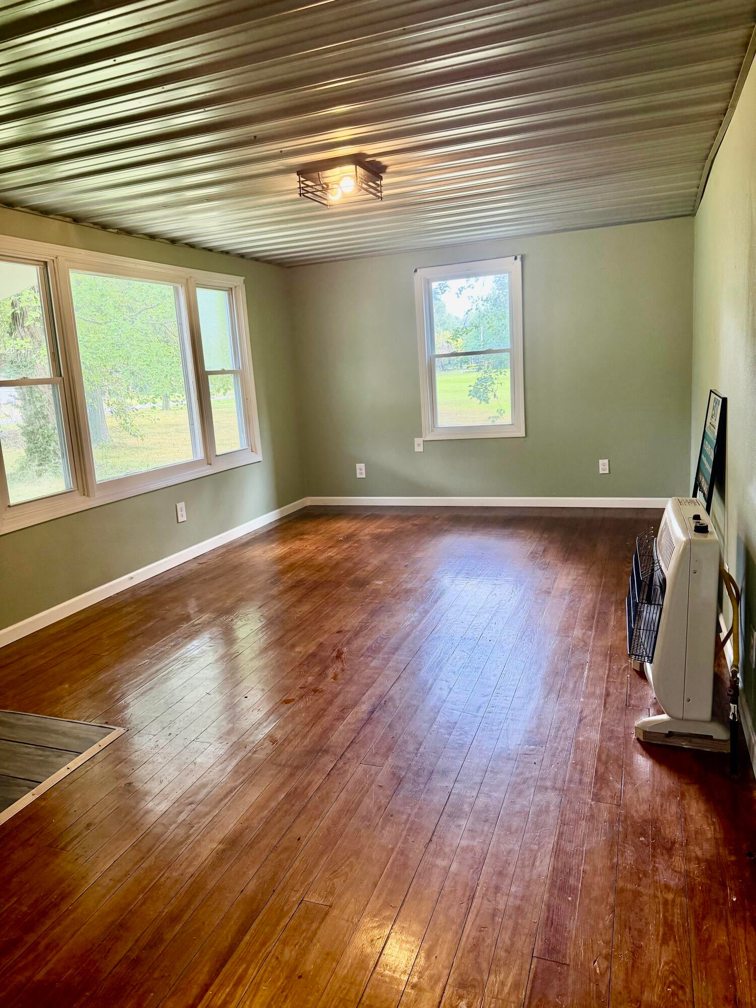 3021 Oaks Road - Photo 3