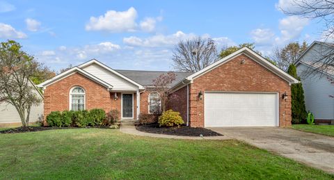 Photo of 944 Deer Crossing Way, Lexington, KY 40509 (MLS # 25507623)