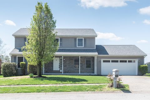 Photo of 203 Doncaster Road, Versailles, KY 40383 (MLS # 25007707)