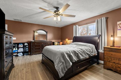 Photo of 1905 Sandersville Road, Lexington, KY 40511 (MLS # 25506878)