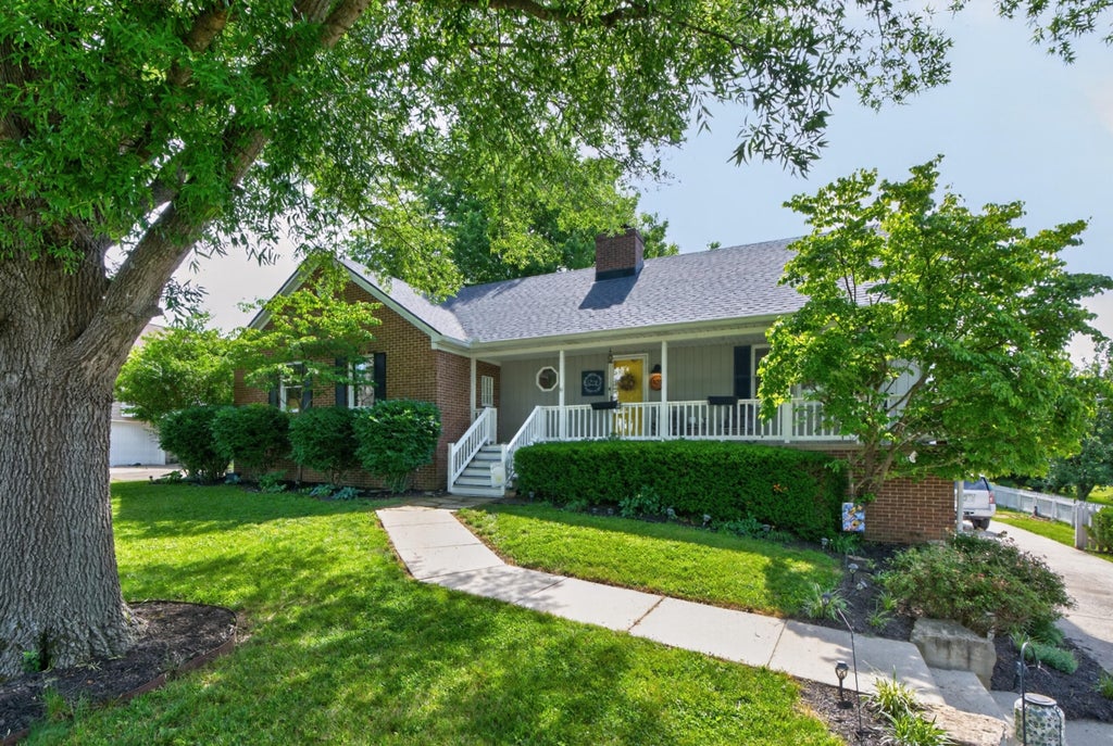 Photo of 103 Hager Court, Wilmore, KY 40390 (MLS # 26012568)