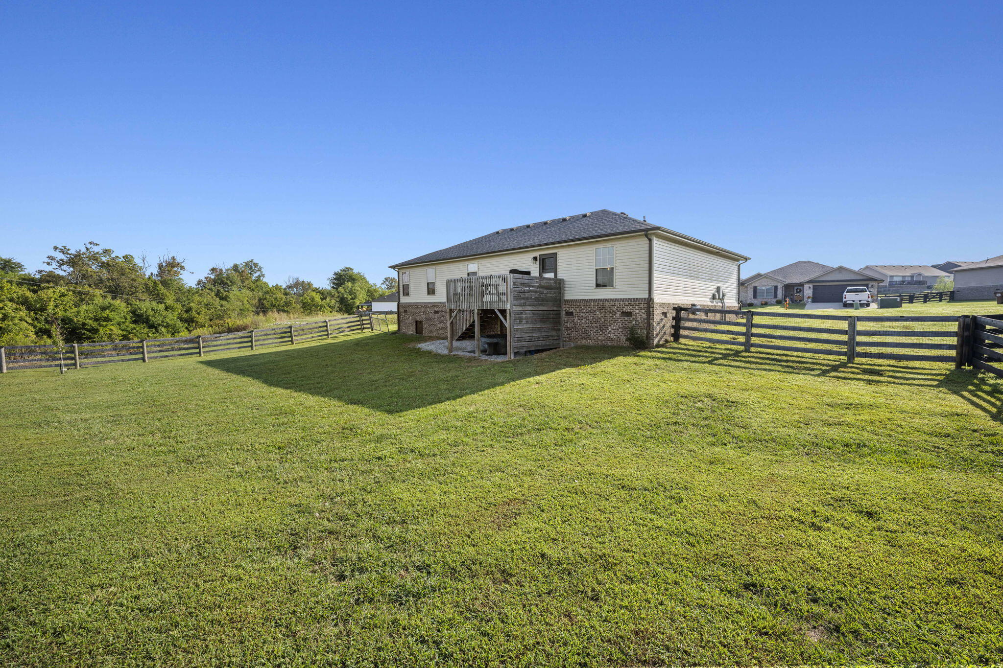 Richmond, Kentucky 40475, United States, 3 Bedrooms Bedrooms, ,2 BathroomsBathrooms,Residential,Active,209091