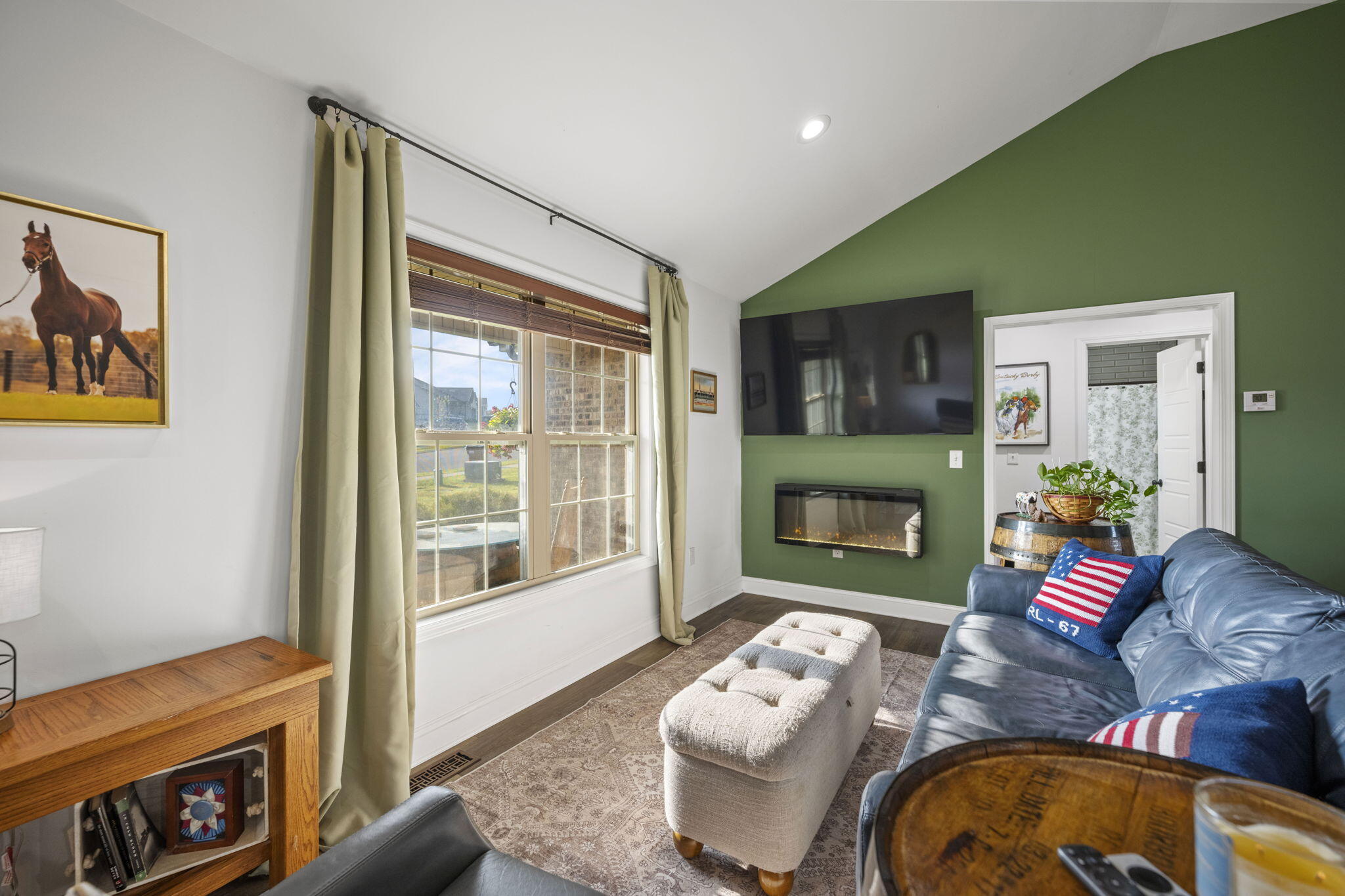 Richmond, Kentucky 40475, United States, 3 Bedrooms Bedrooms, ,2 BathroomsBathrooms,Residential,Active,209091