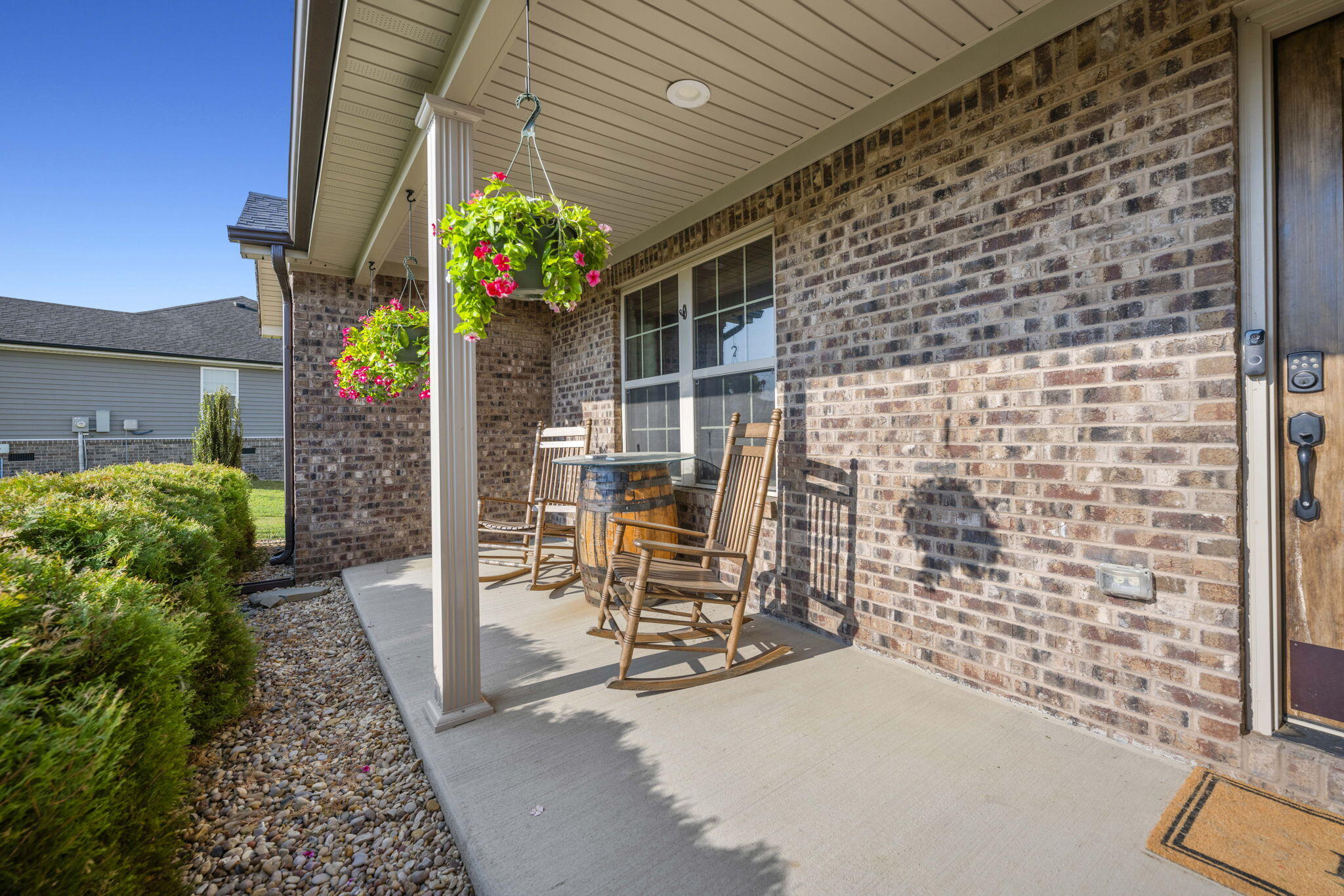 Richmond, Kentucky 40475, United States, 3 Bedrooms Bedrooms, ,2 BathroomsBathrooms,Residential,Active,209091