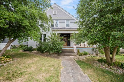 Photo of 356 Boone Avenue, Winchester, KY 40391 (MLS # 25501566)
