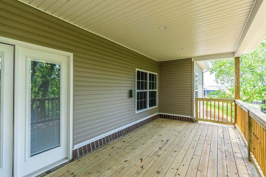 Richmond, Kentucky 40475, United States, 3 Bedrooms Bedrooms, ,2 BathroomsBathrooms,Residential,Active,11084