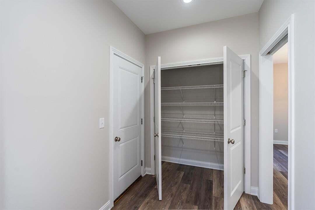 Richmond, Kentucky 40475, United States, 3 Bedrooms Bedrooms, ,2 BathroomsBathrooms,Residential,Active,11084