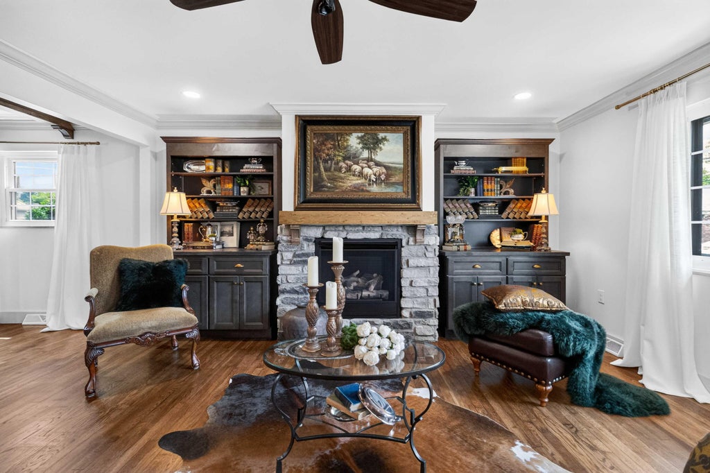 Photo of 307 Ford Street, Corbin, KY 40701 (MLS # 26021244)