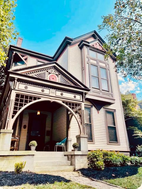 Photo of 344 Madison Place, Lexington, KY 40508 (MLS # 25505519)