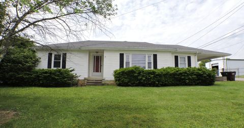 212 Fairview Avenue, Mt Sterling, KY 40353 - #: 24009524