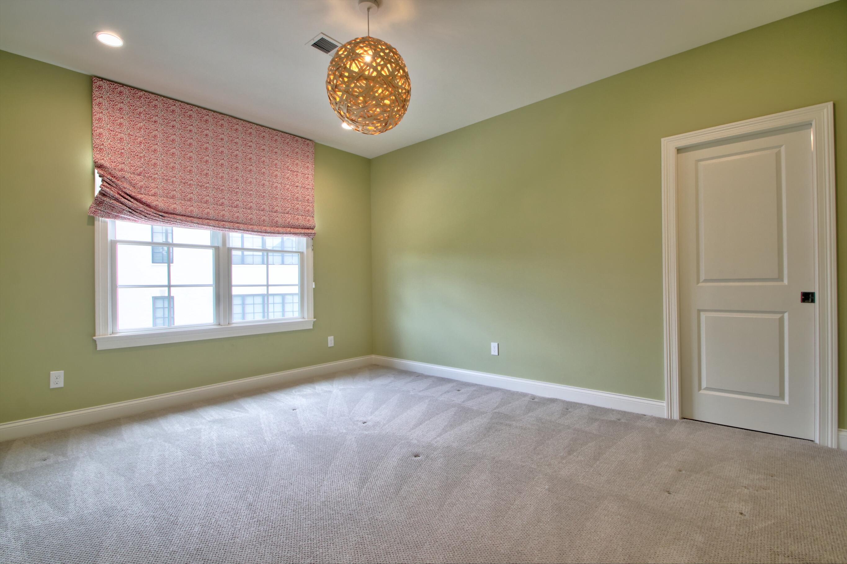 Lexington, Kentucky 40509, United States, 5 Bedrooms Bedrooms, ,5 BathroomsBathrooms,Residential,Active,153789