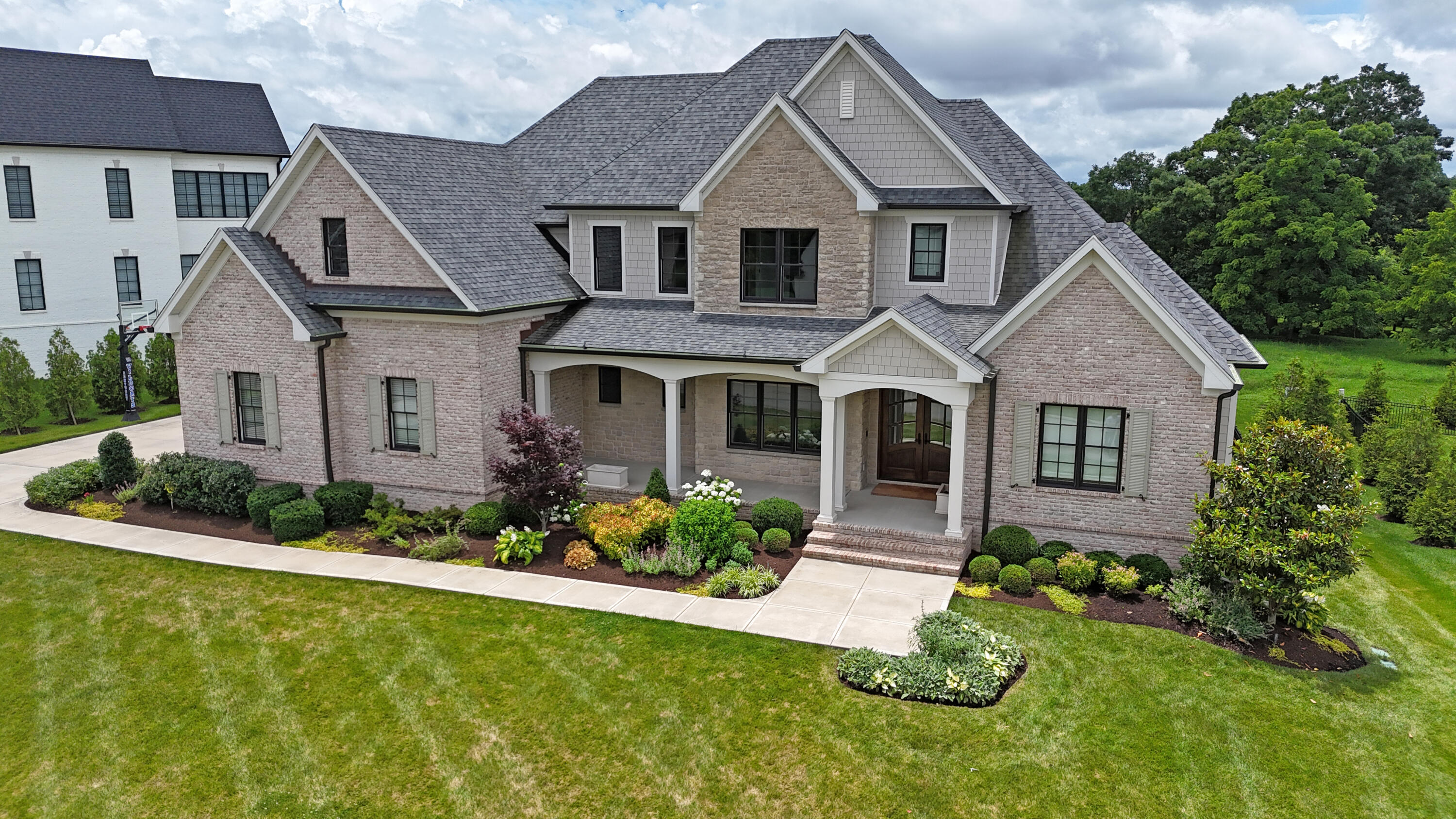 Lexington, Kentucky 40509, United States, 5 Bedrooms Bedrooms, ,5 BathroomsBathrooms,Residential,Active,153789