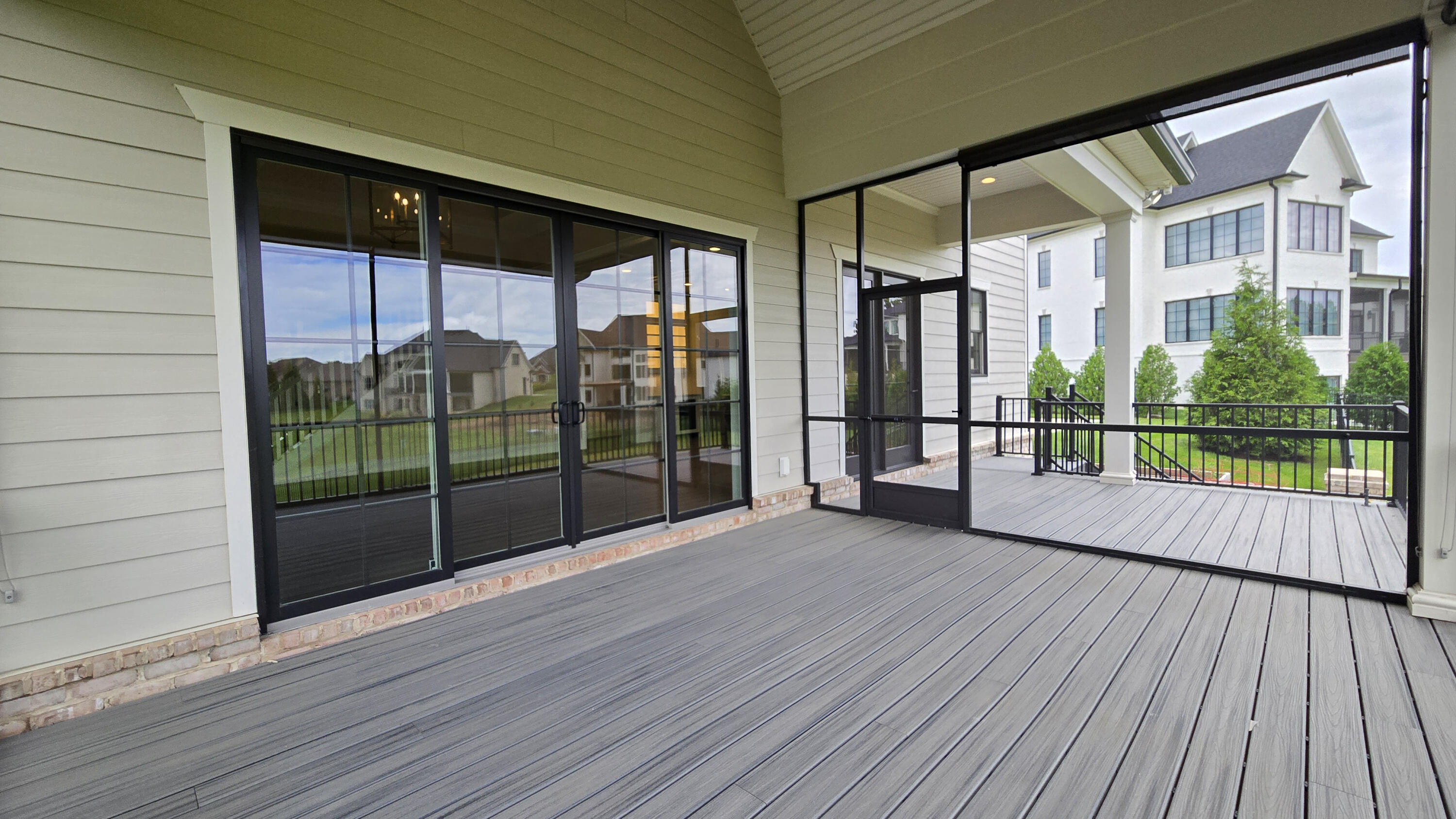 Lexington, Kentucky 40509, United States, 5 Bedrooms Bedrooms, ,5 BathroomsBathrooms,Residential,Active,153789