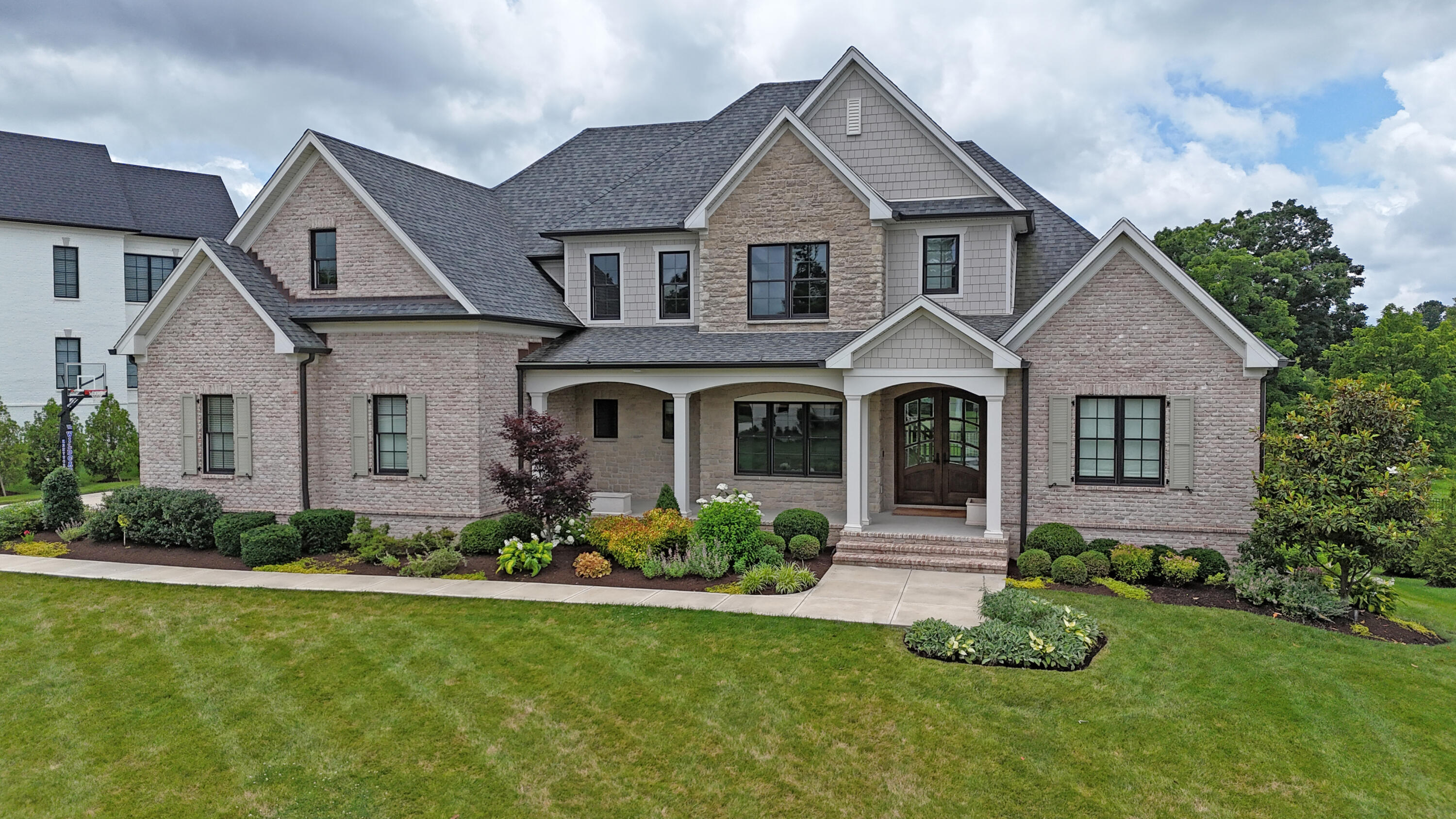 Lexington, Kentucky 40509, United States, 5 Bedrooms Bedrooms, ,5 BathroomsBathrooms,Residential,Active,153789 Lexington, Kentucky 40509, United States, 5 Bedrooms Bedrooms, ,5 BathroomsBathrooms,Residential,Active,153789