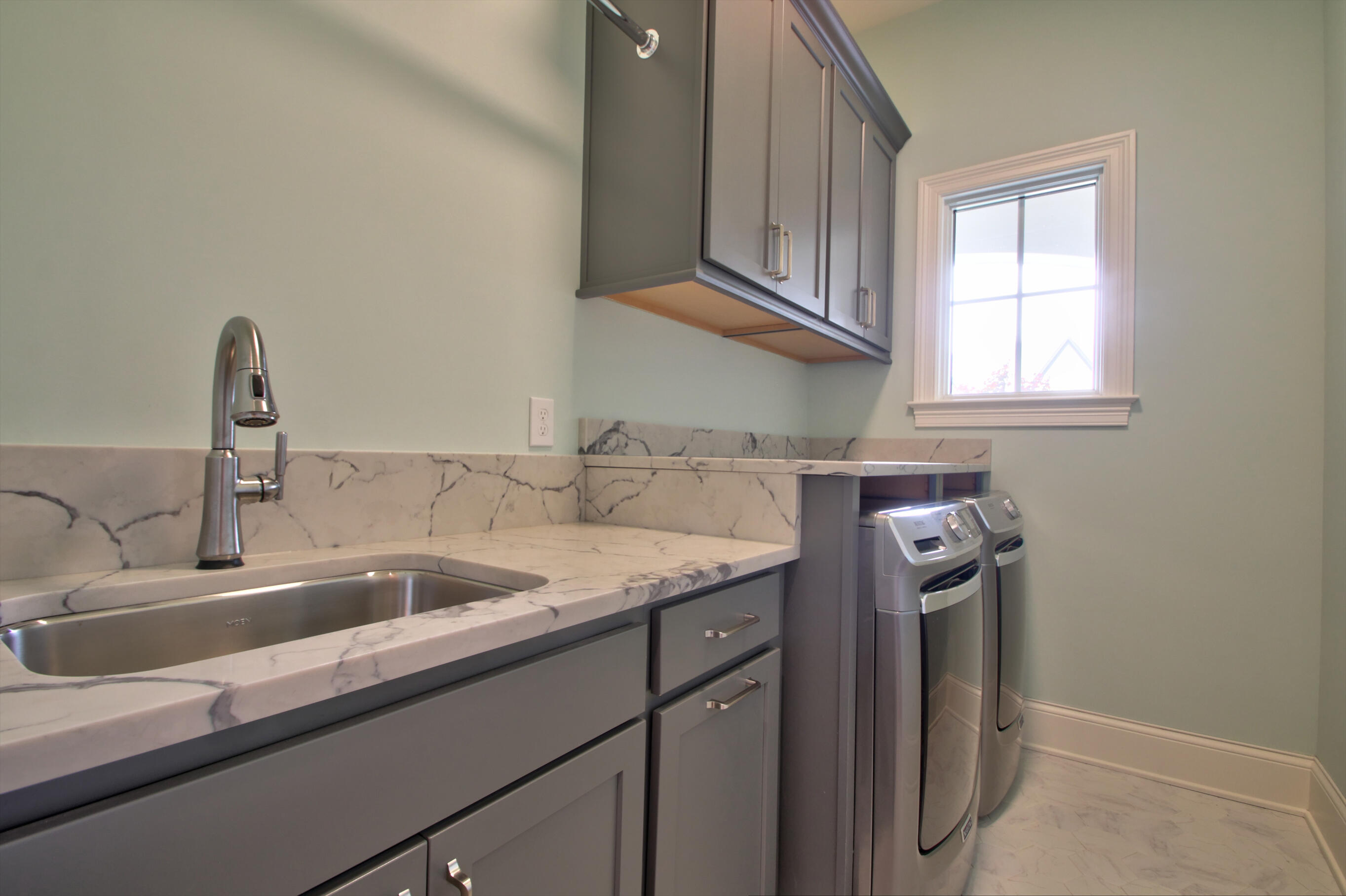 Lexington, Kentucky 40509, United States, 5 Bedrooms Bedrooms, ,5 BathroomsBathrooms,Residential,Active,153789