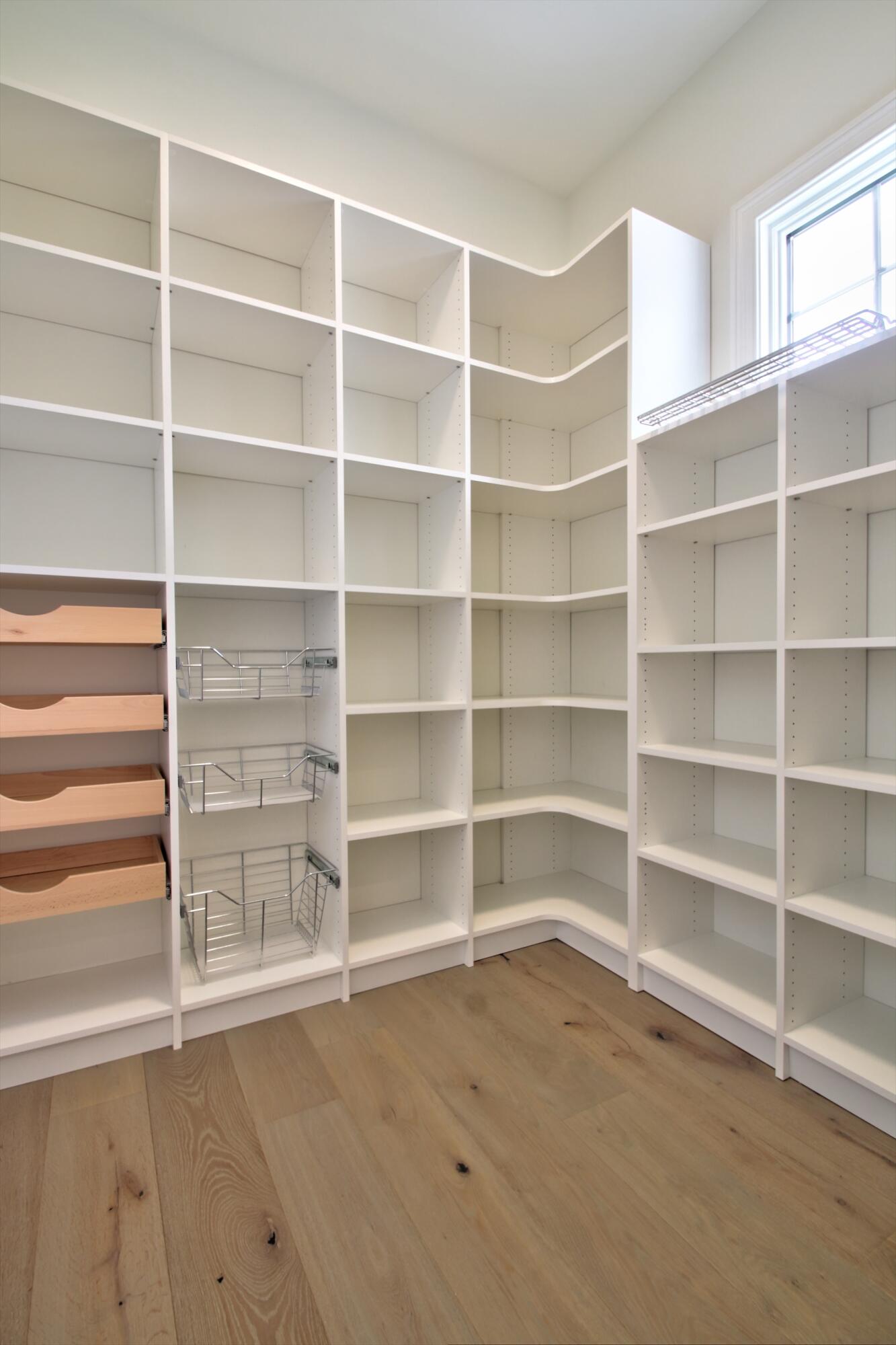 Lexington, Kentucky 40509, United States, 5 Bedrooms Bedrooms, ,5 BathroomsBathrooms,Residential,Active,153789