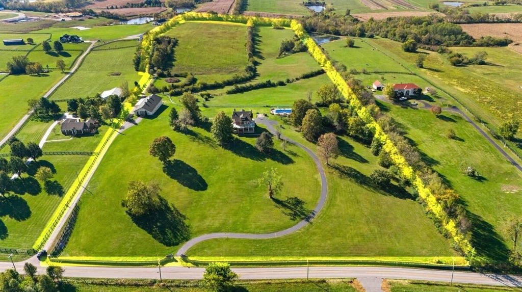 Photo of 3166 Colby Road, Winchester, KY 40391 (MLS # 25505174)