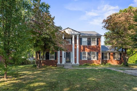 Photo of 945 Lane Allen Road, Lexington, KY 40504 (MLS # 25502263)