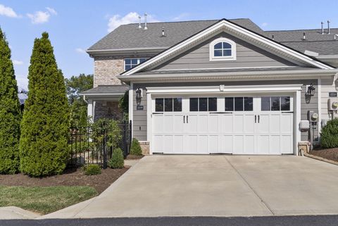 Photo of 2219 Patchen Lake Lane, Lexington, KY 40505 (MLS # 25502801)