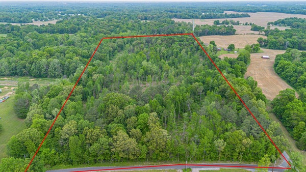 ADDRESS PRIVATE, BENTON, KY 42025 - Image 0672afd38862c7a34e2eb2c33e8d9eea/3855951750
